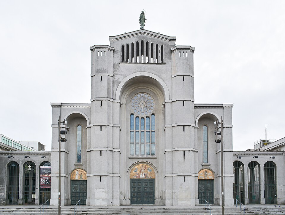 Cathedral of the Most Holy Conception（Chile）