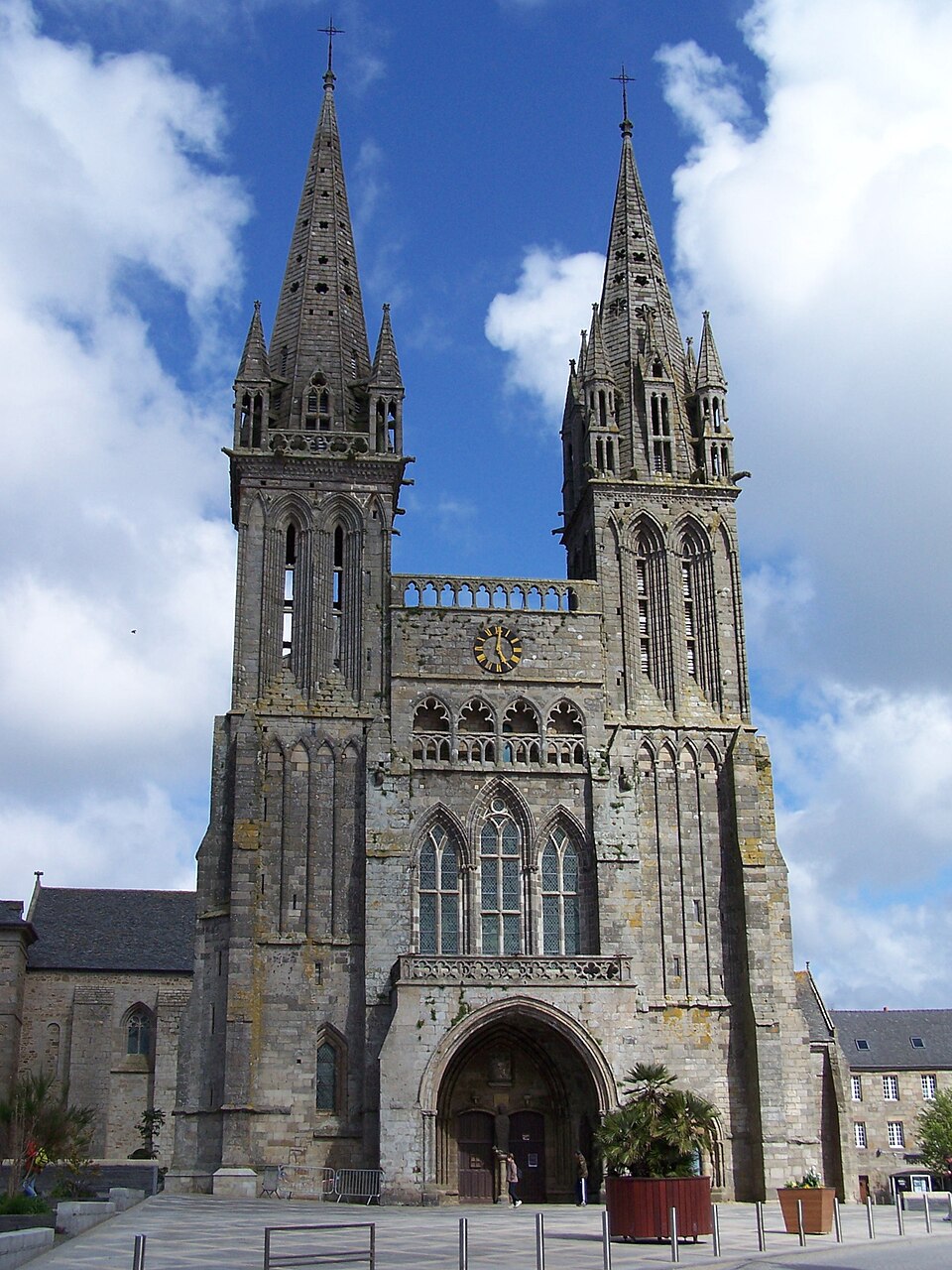Saint-Pol-de-Léon Cathedral（France）