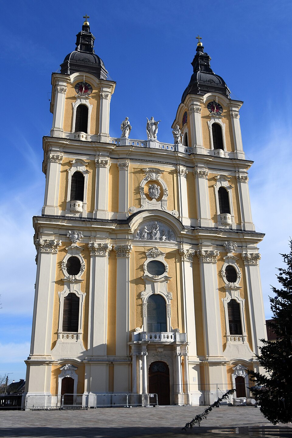Assumption Cathedral（Hungary）