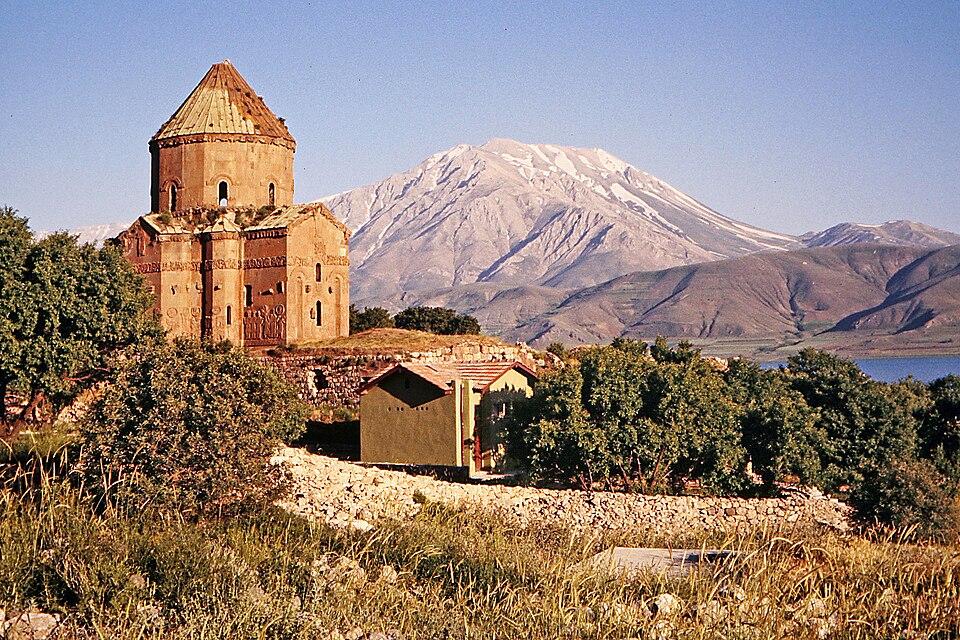 Armenian Cathedral of the Holy Cross（Turkey）
