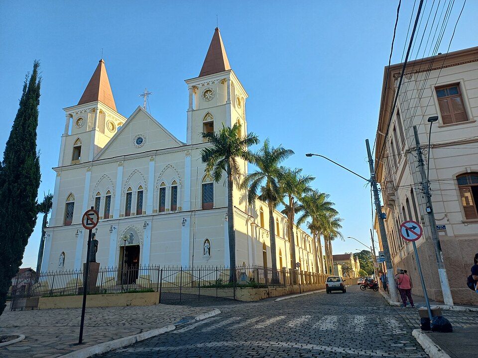 Saint Anthony of Padua Cathedral in Campanha（Brazil）