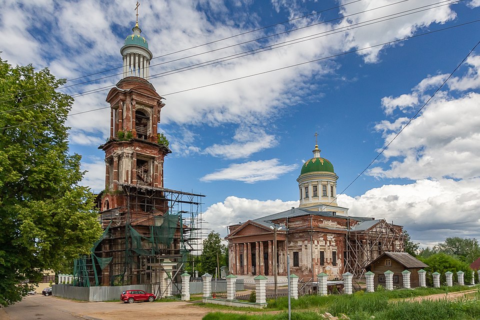 Church of the Holy Trinity (Yakhroma)（Russia）