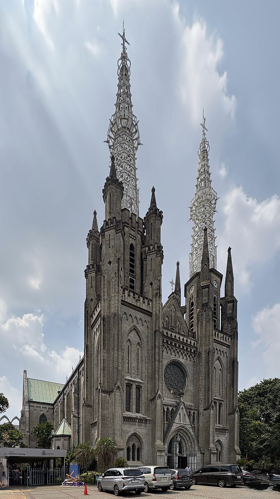 Jakarta Cathedral（Indonesia）