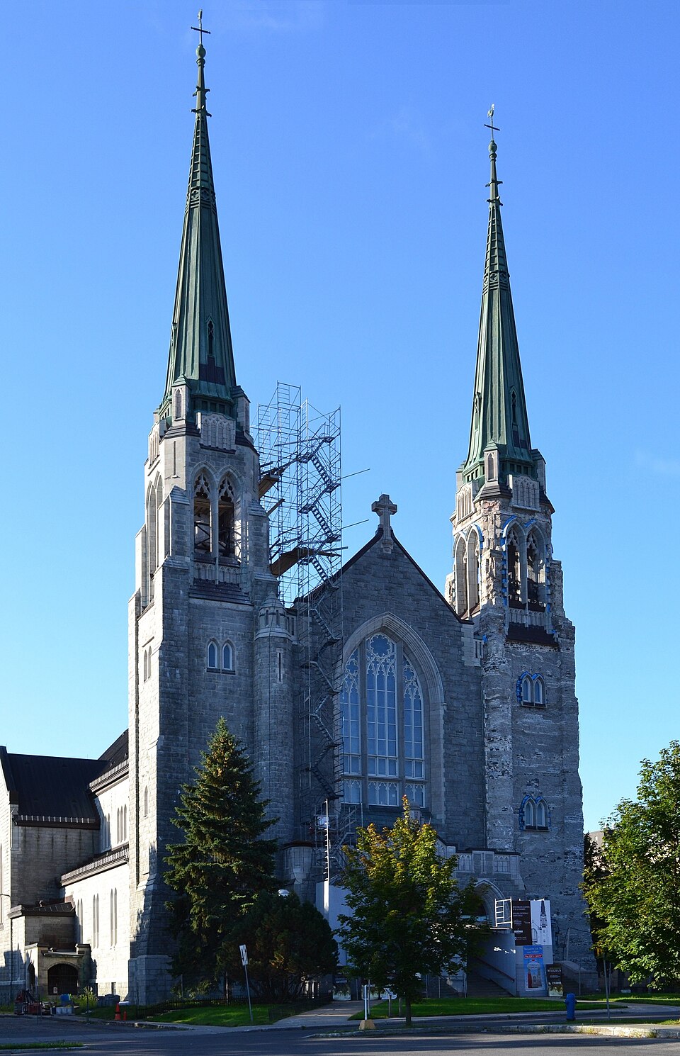 Basilique-Cathédrale Sainte-Cécile（Canada）