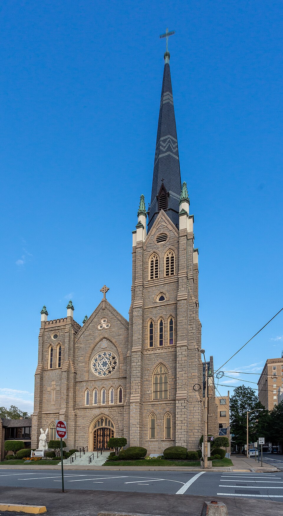 Cathedral of St. Andrew（United States）