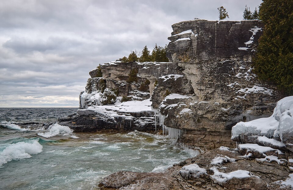 Bruce Peninsula National Park（Canada）