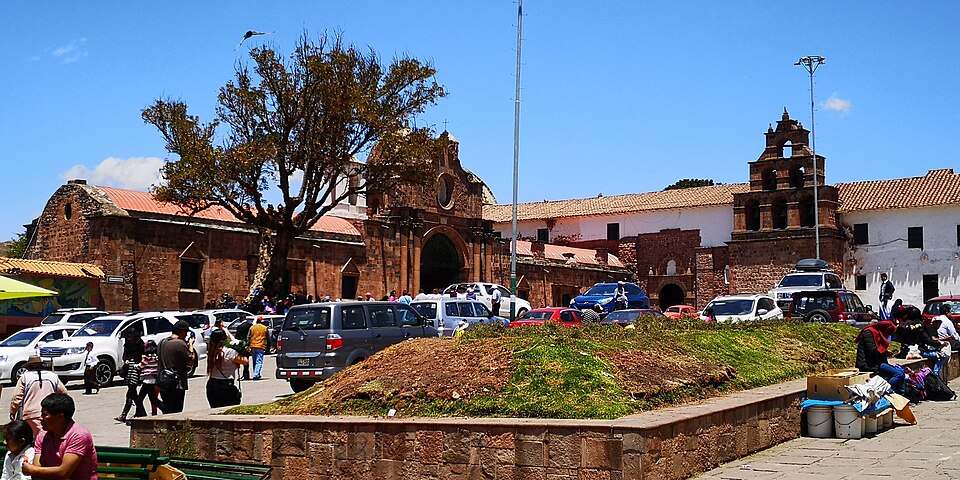 Plazoleta de la Almudena（Peru）
