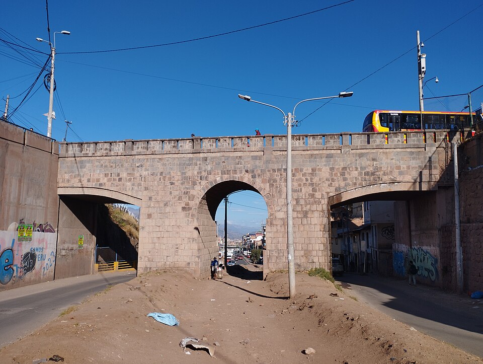 Puente Almudena（Peru）