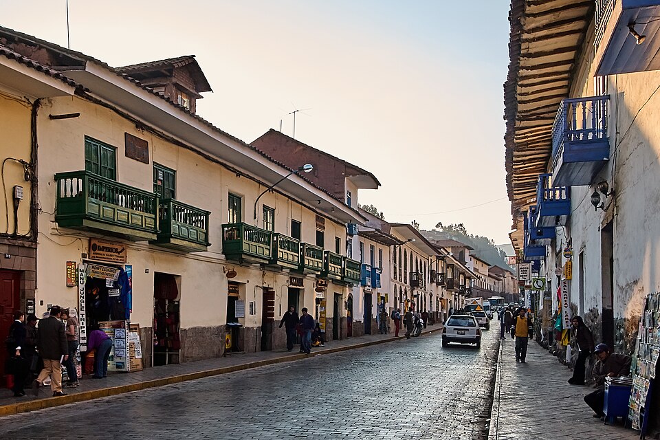 Calle Plateros（Peru）