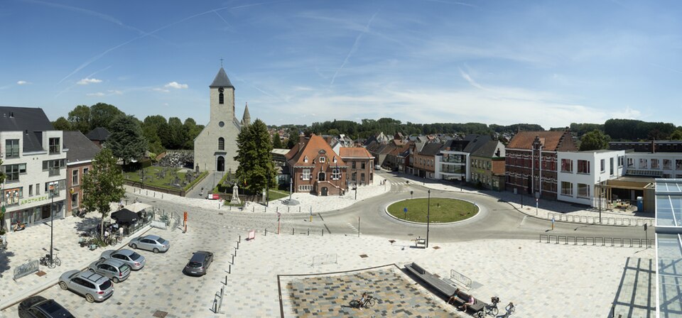 Marktplein (Sint-Lievens-Houtem)（Belgium）