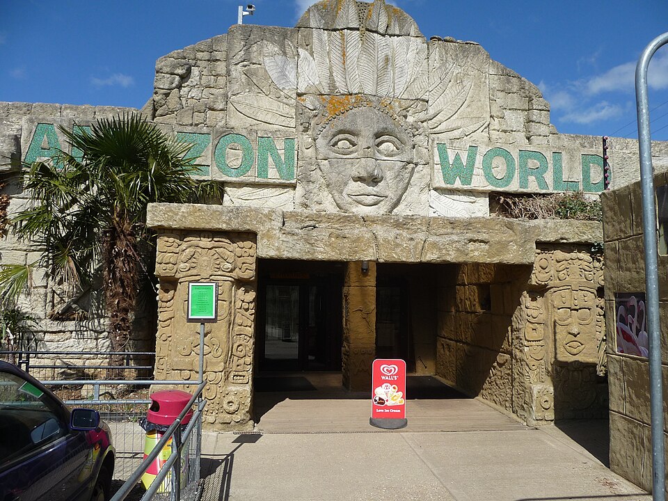 Amazon World Zoo Park（United Kingdom）