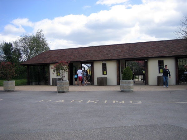 Monkey World（United Kingdom）