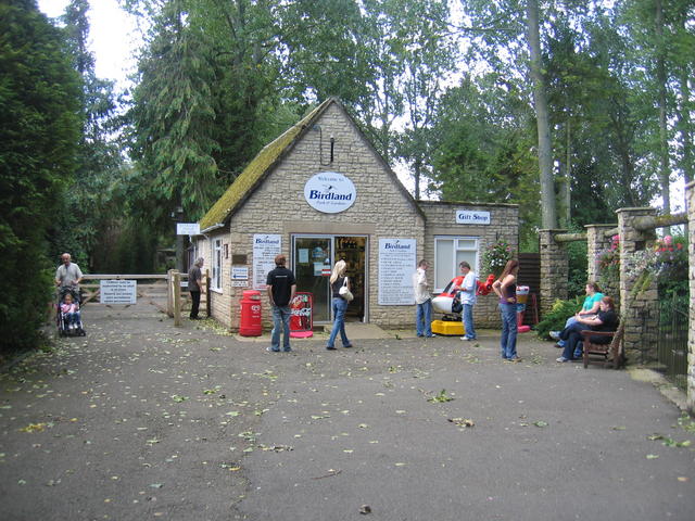 Birdland Park and Gardens（United Kingdom）