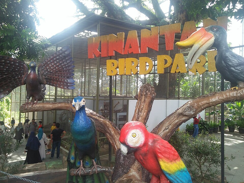 Taman Margasatwa dan Budaya Kinantan（Indonesia）
